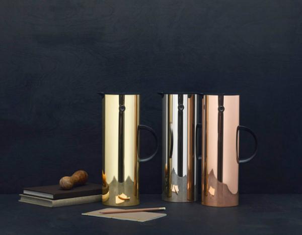 EM77 metallic Isolierkanne von Stelton 1 Liter