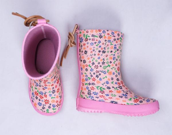 Bisgaard-Gummistiefel-mit-Blumen-rosa