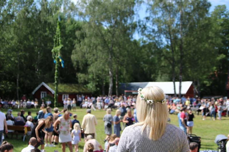 Traditionelles schwedisches Mittsommerfest Mittsommerfest in Schweden 2022
