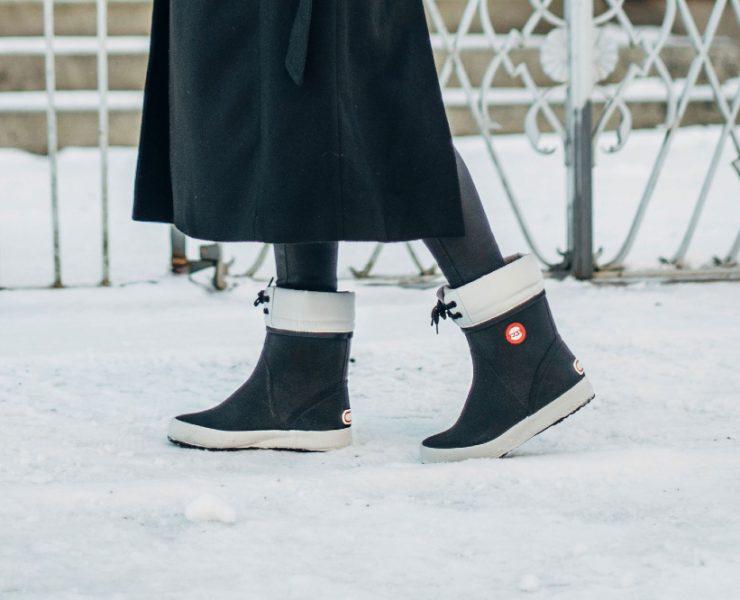 Nokian Footwear Unisex Wintergummistiefel mit warmen Futter schwarz, weiß Hai