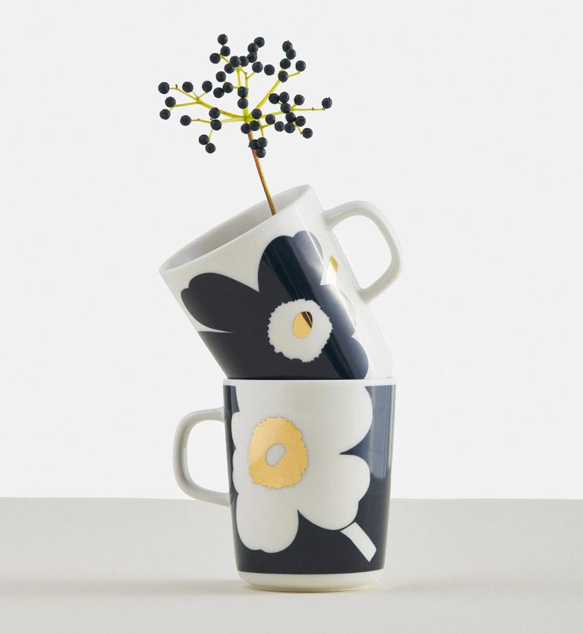 Marimekko Unikko Juhla (Fest) Oiva Becher 0,25 l 2 Stk. cremeweiß, dunkelblau, gold