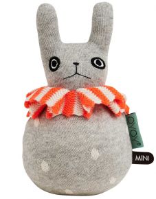 Oyoy Mini Stehaufmännchen Roly Poly Hase